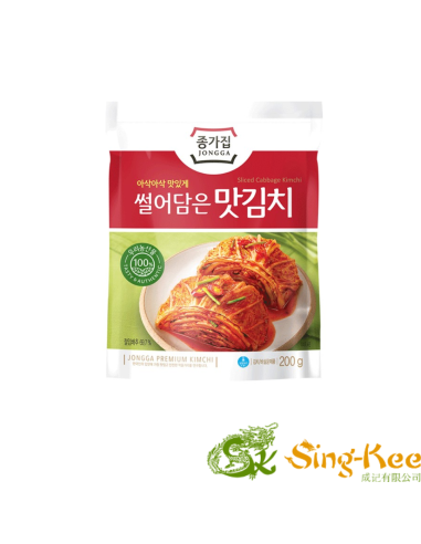 Jongga Fresh Mat Kimchi (Cut Cabbage Kimchi) 200g
