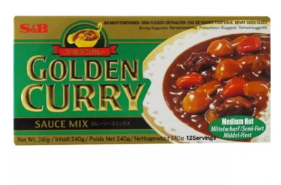 S &B Golden Curry Medium Hot  220 g
