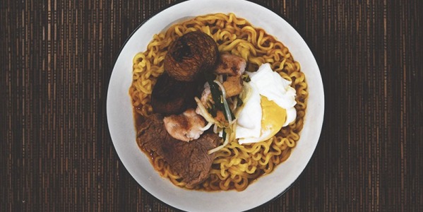How to make Singapore noodles